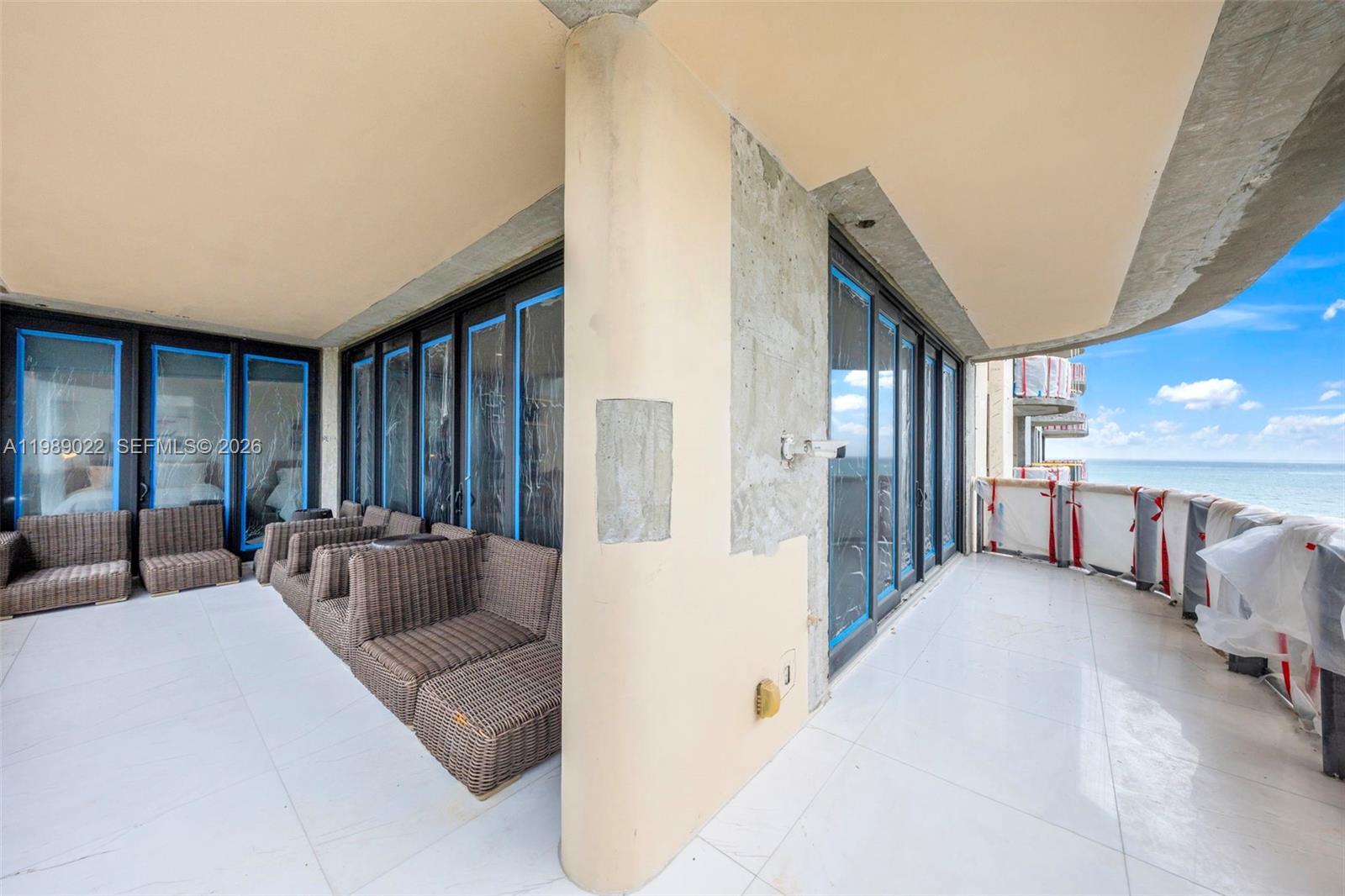 BAL HARBOUR TOWER CONDO - Residential