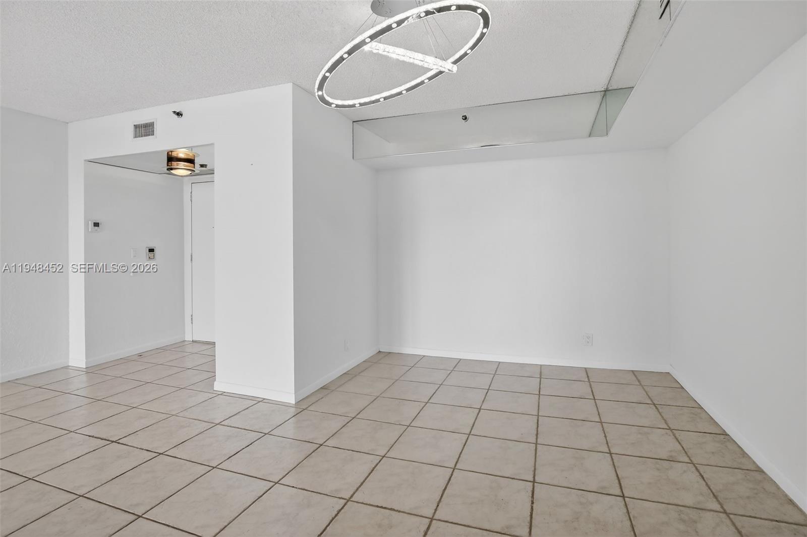 HAMPTONS WEST CONDO - Residential