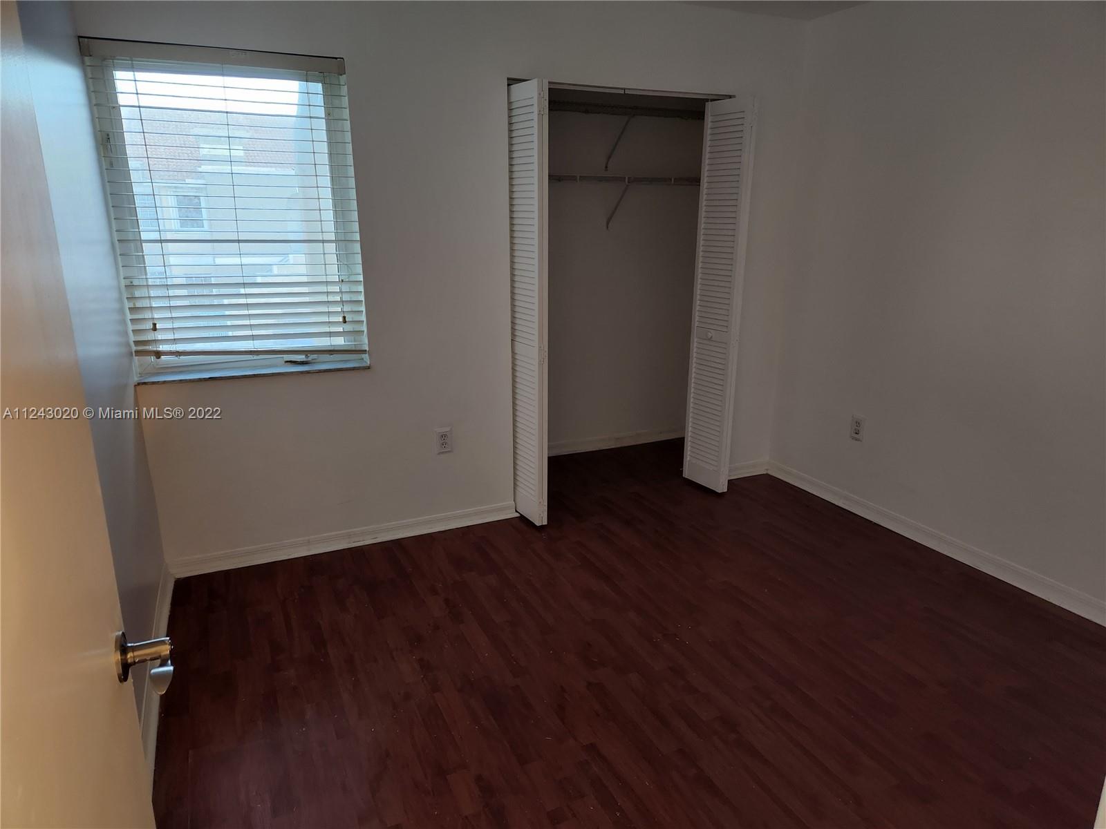 LAGO LINDO TOWNVILLAS CON - Residential