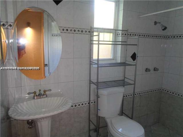 SUNRISE GOLF VILLAGE - Residential Lease