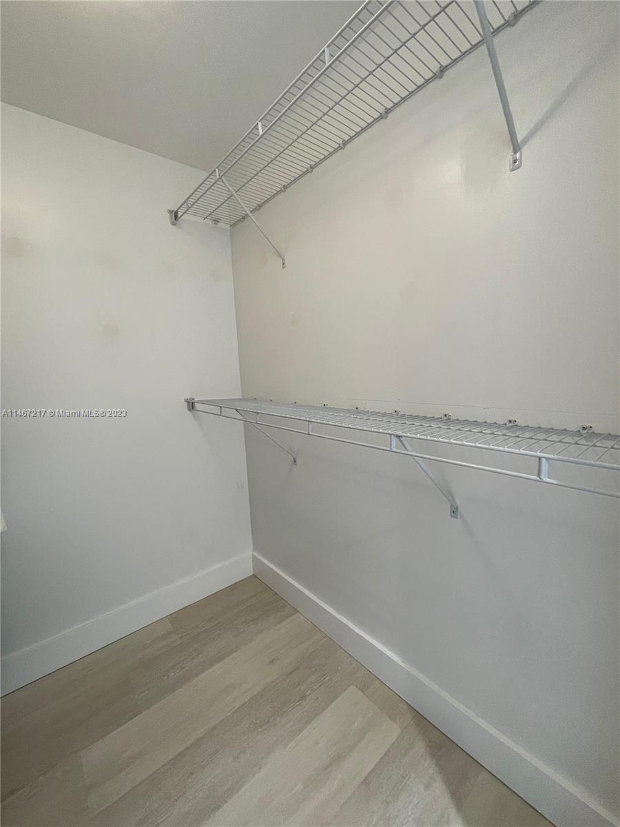 50 BISCAYNE CONDO - Residential Lease