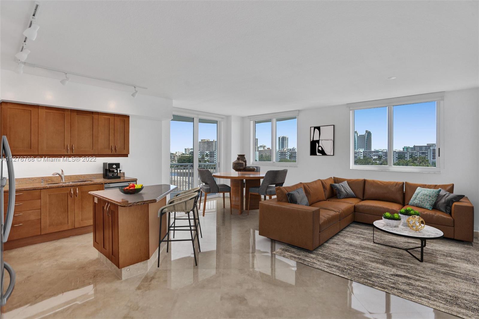 DUO CONDOMINIUM EAST - Residential