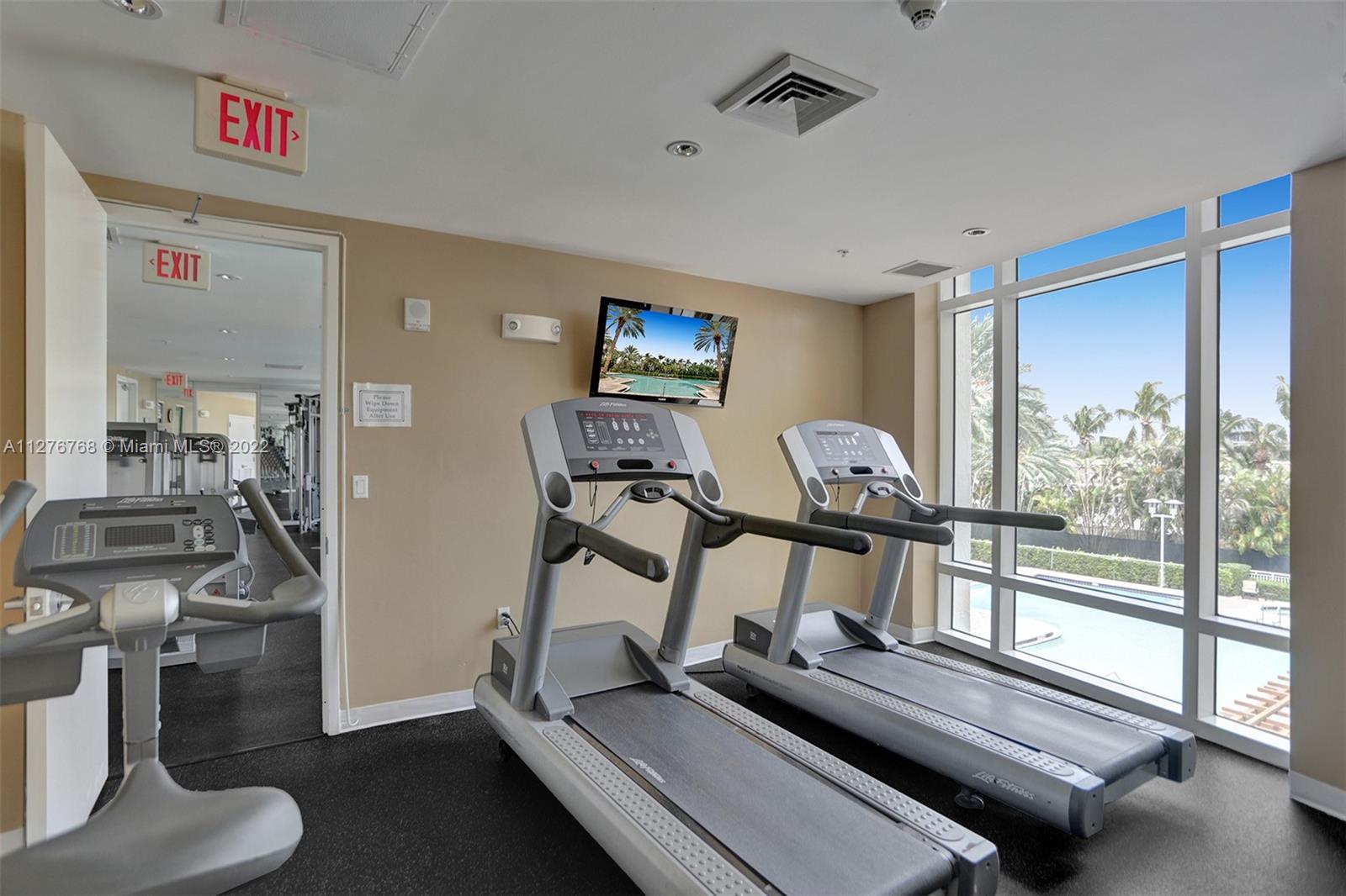 DUO CONDOMINIUM EAST - Residential