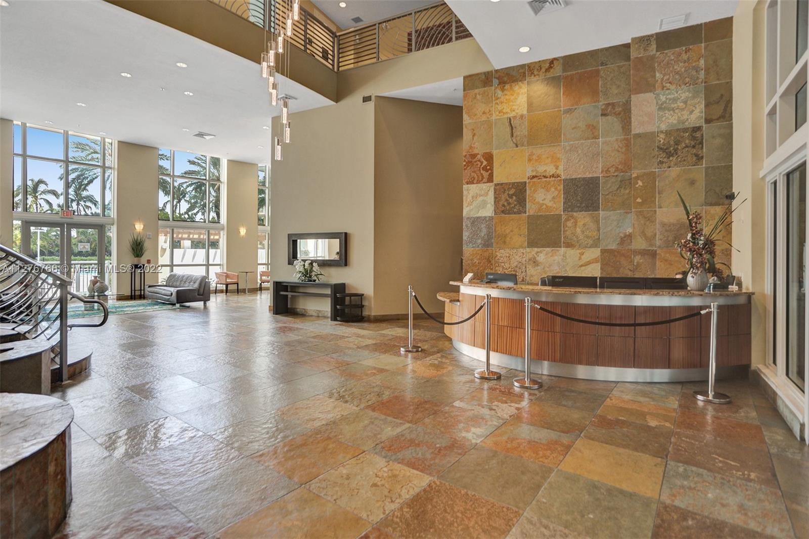 DUO CONDOMINIUM EAST - Residential