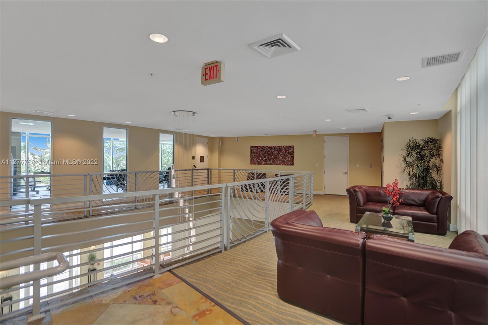 DUO CONDOMINIUM EAST - Residential