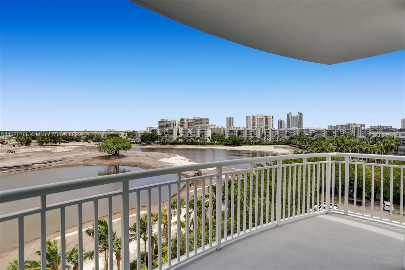 DUO CONDOMINIUM EAST - Residential