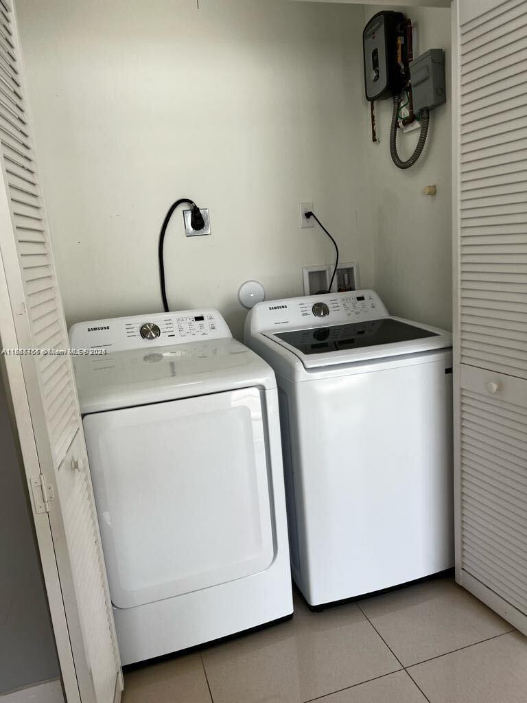 LIBERTY CITY - Residential Lease