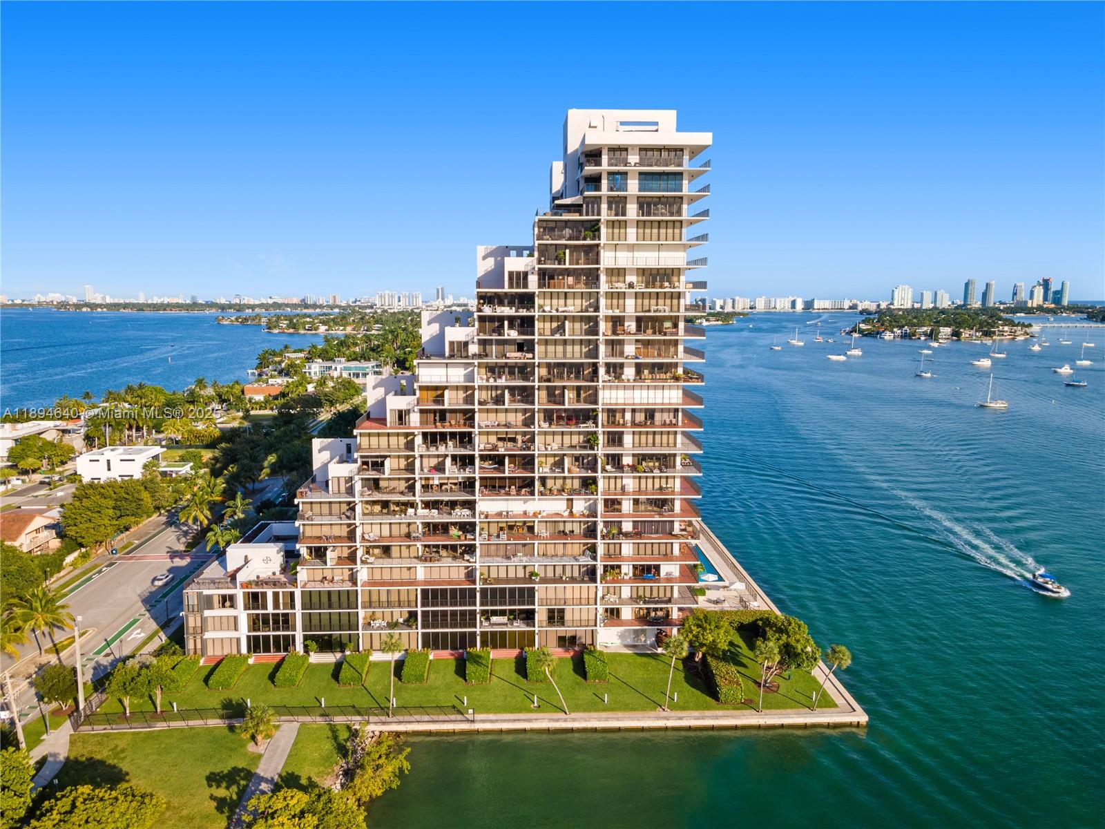ONE THOUSAND VENETIAN WAY - Residential