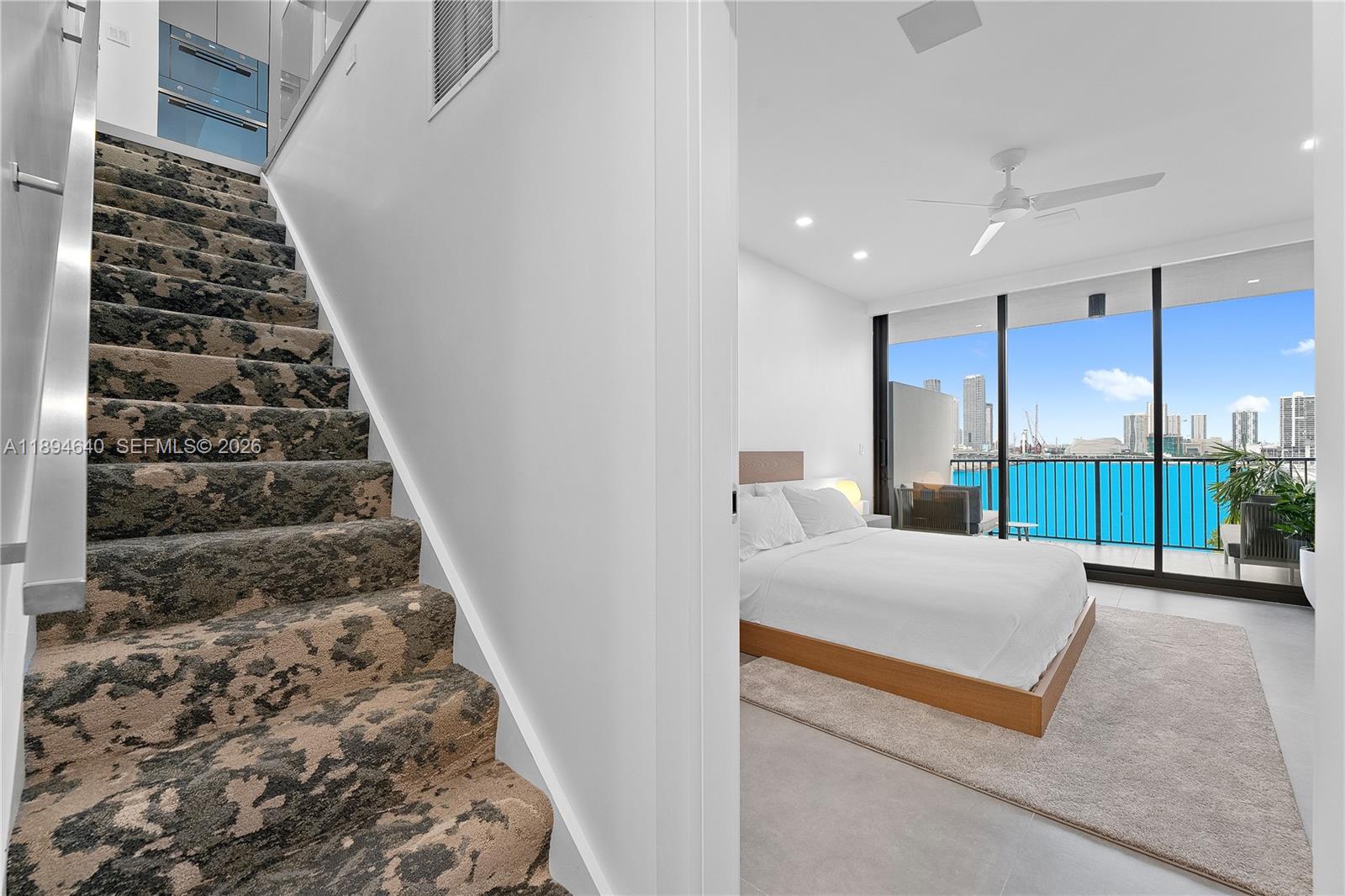 ONE THOUSAND VENETIAN WAY - Residential