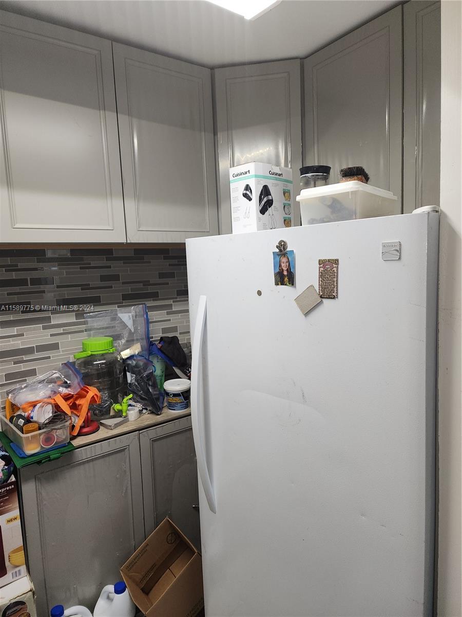 AVON HEIGHTS - Residential