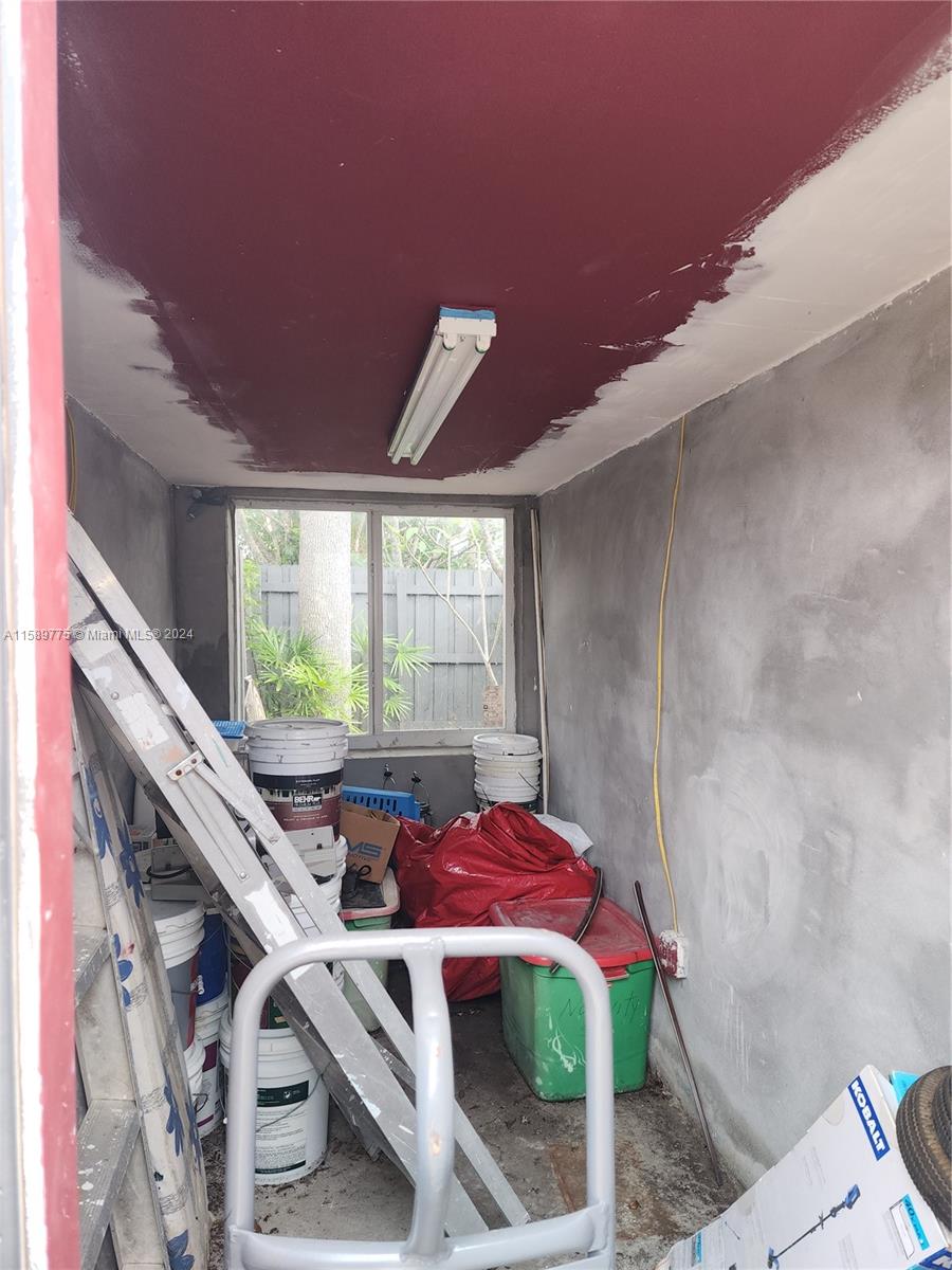 AVON HEIGHTS - Residential