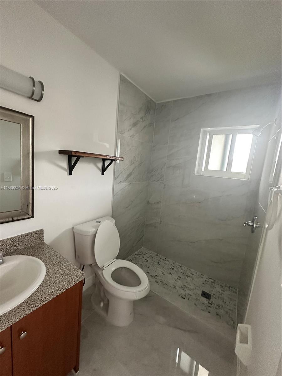 2300 W 66th Pl 9