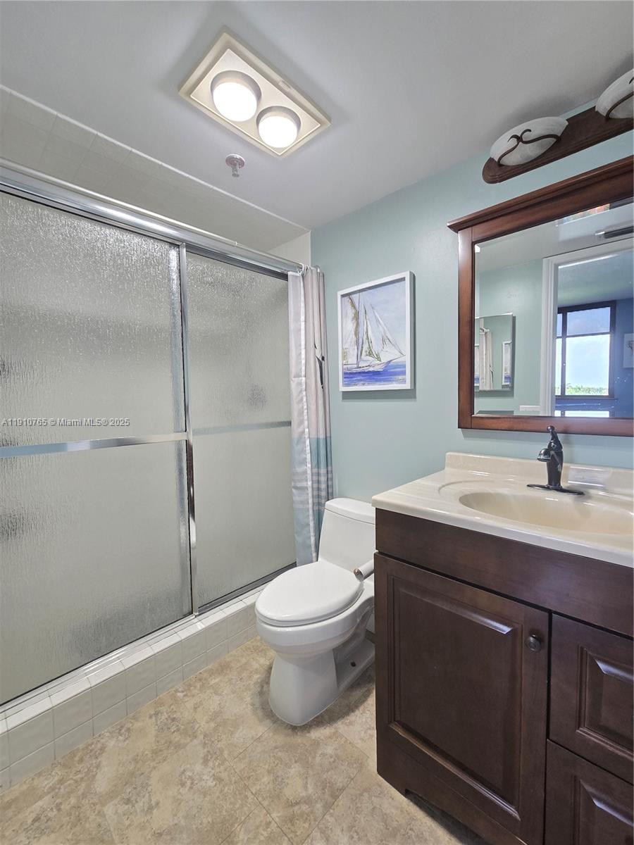 EVERGLADES CLUB CONDO - Residential Lease