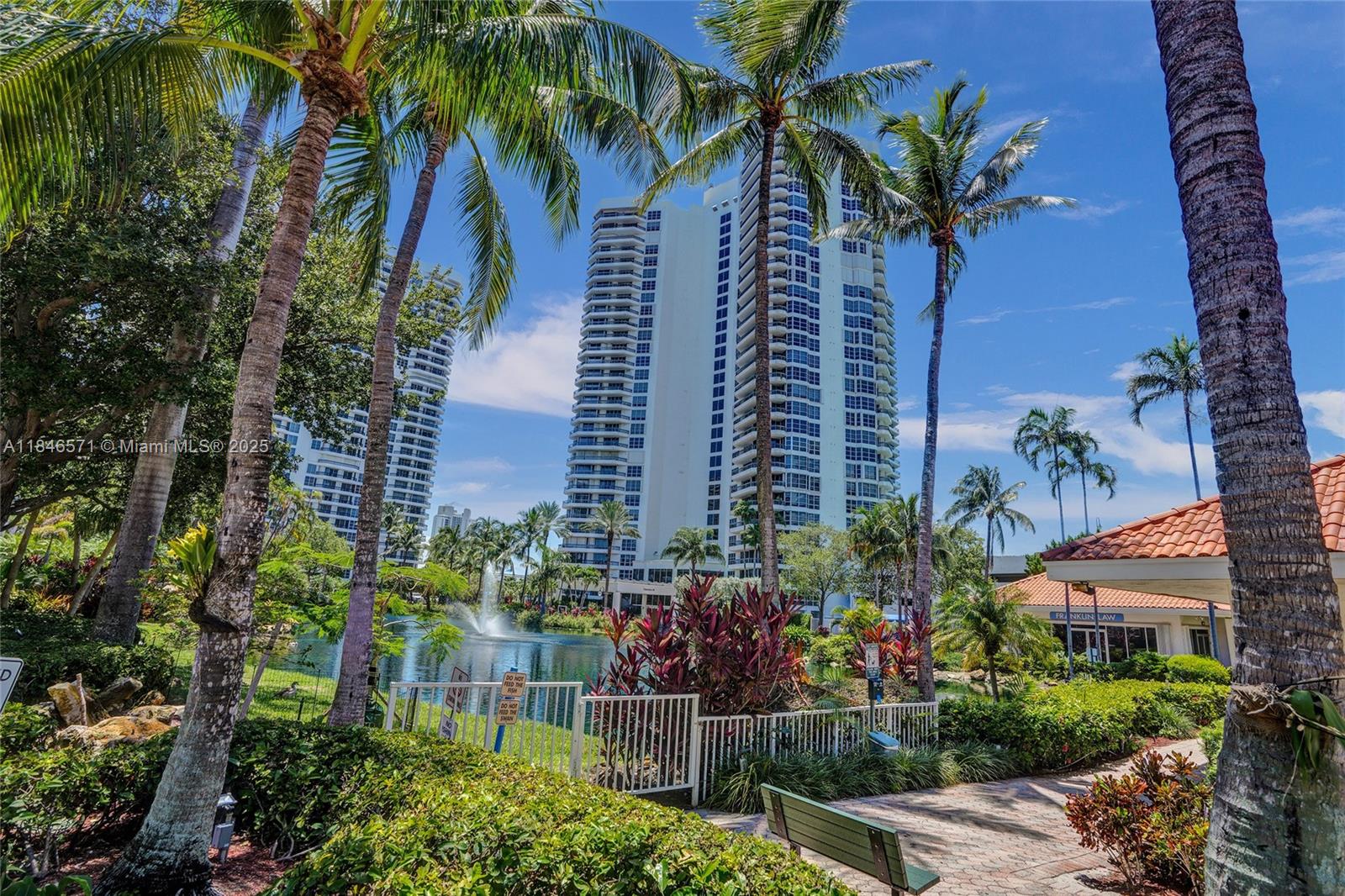 MYSTIC POINTE CONDO NO TH - Residential