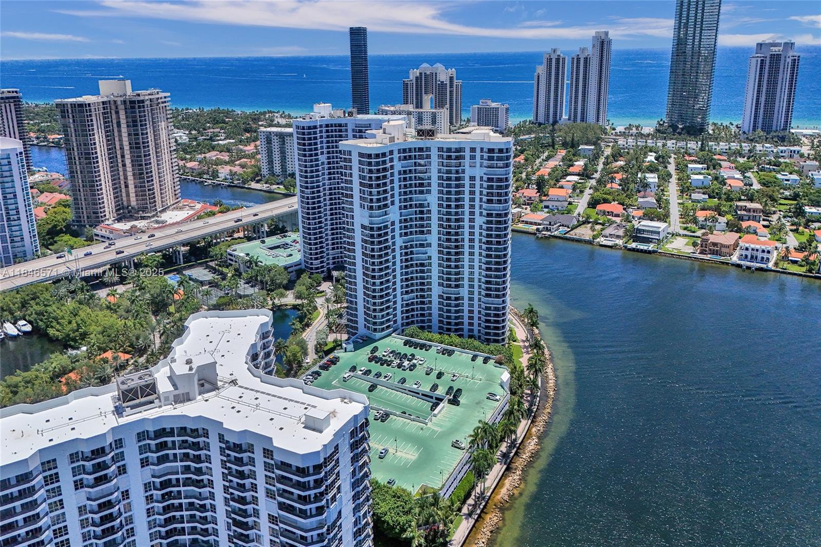 MYSTIC POINTE CONDO NO TH - Residential