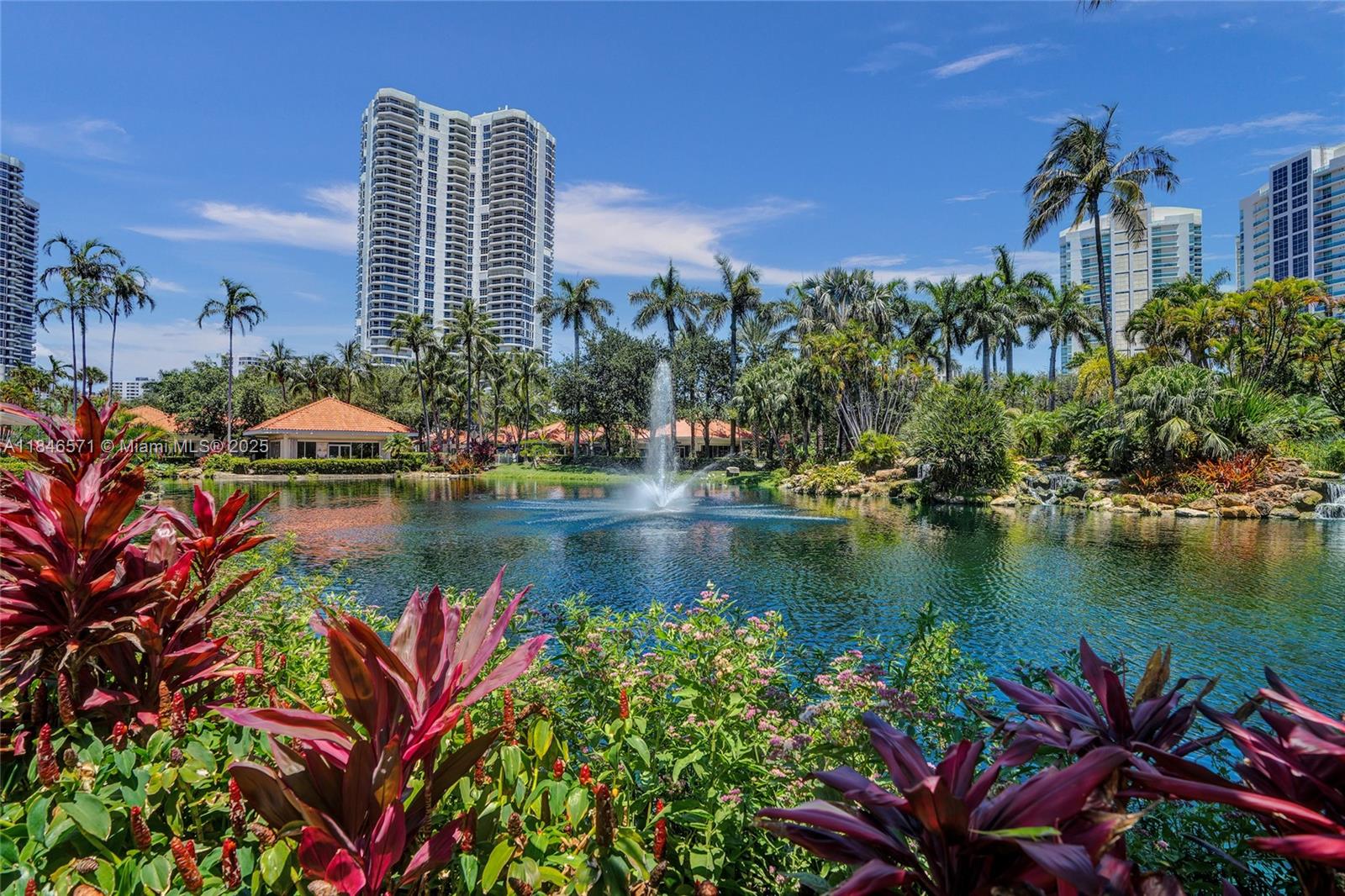 MYSTIC POINTE CONDO NO TH - Residential