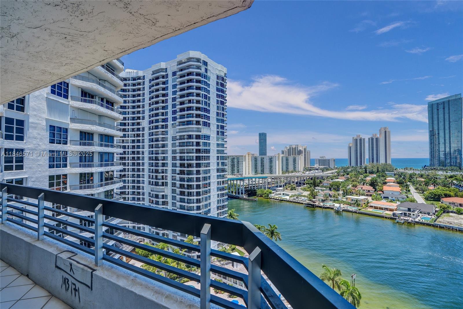 MYSTIC POINTE CONDO NO TH - Residential