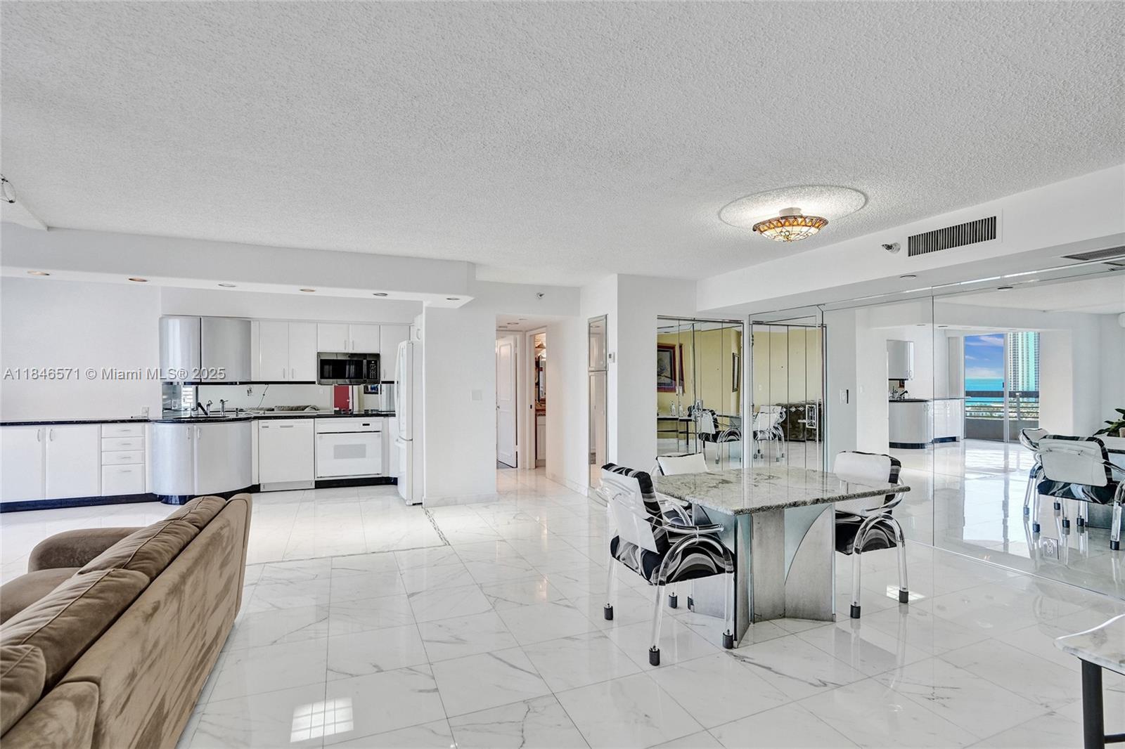 MYSTIC POINTE CONDO NO TH - Residential