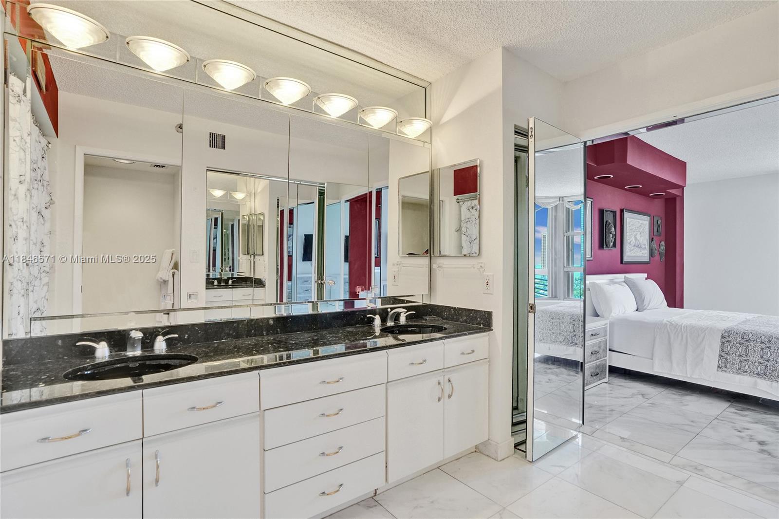 MYSTIC POINTE CONDO NO TH - Residential