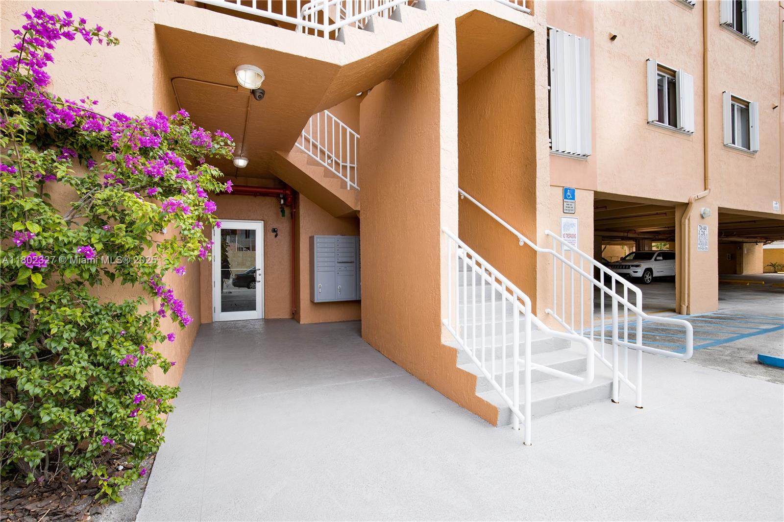 Rental Property at 717 Sw 11th Ave 305, Miami, Broward County, Florida - Bedrooms: 2 
Bathrooms: 1  - $2,150 MO.