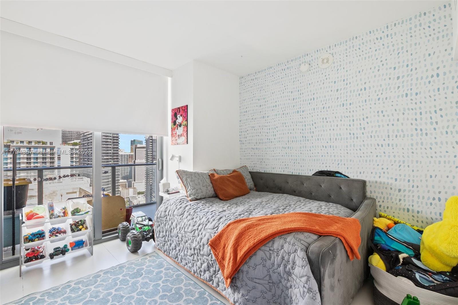 1300 S MIAMI AVENUE CONDO - Residential
