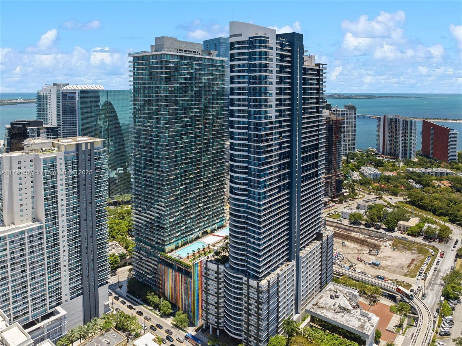 1300 S Miami Ave 3901