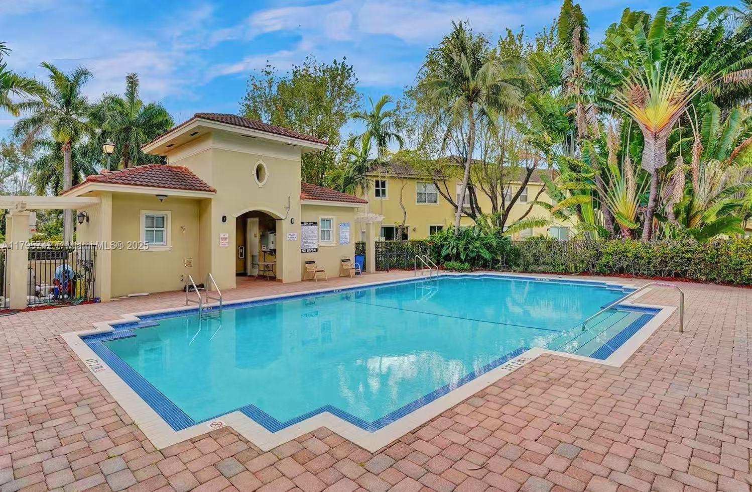 TUSCAN VILLAS CONDO - Residential