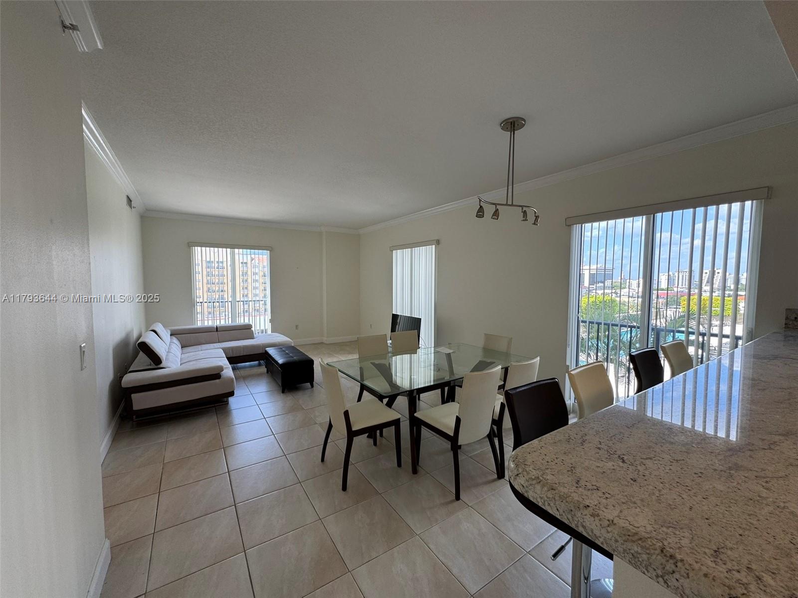 10 Aragon Ave 717