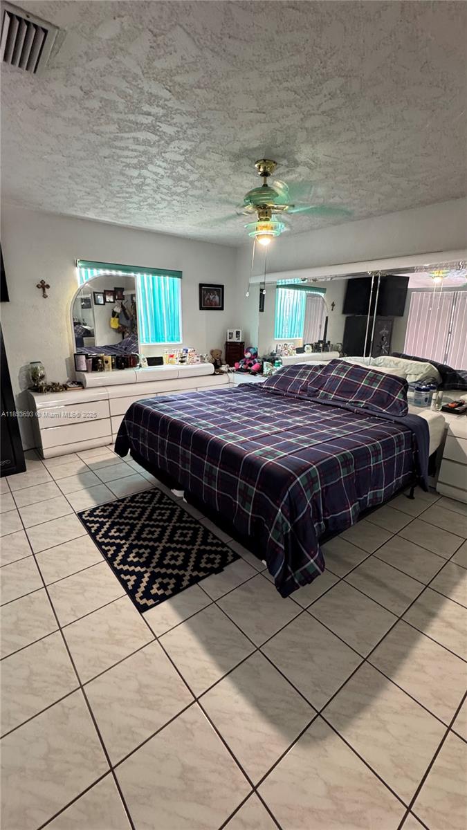 COCONUT CREEK 7TH SEC - Residential