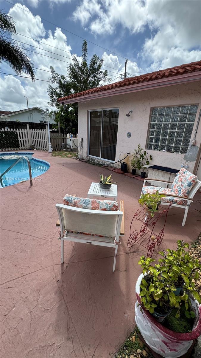 COCONUT CREEK 7TH SEC - Residential