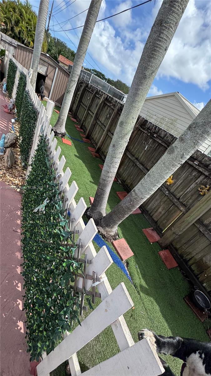 COCONUT CREEK 7TH SEC - Residential