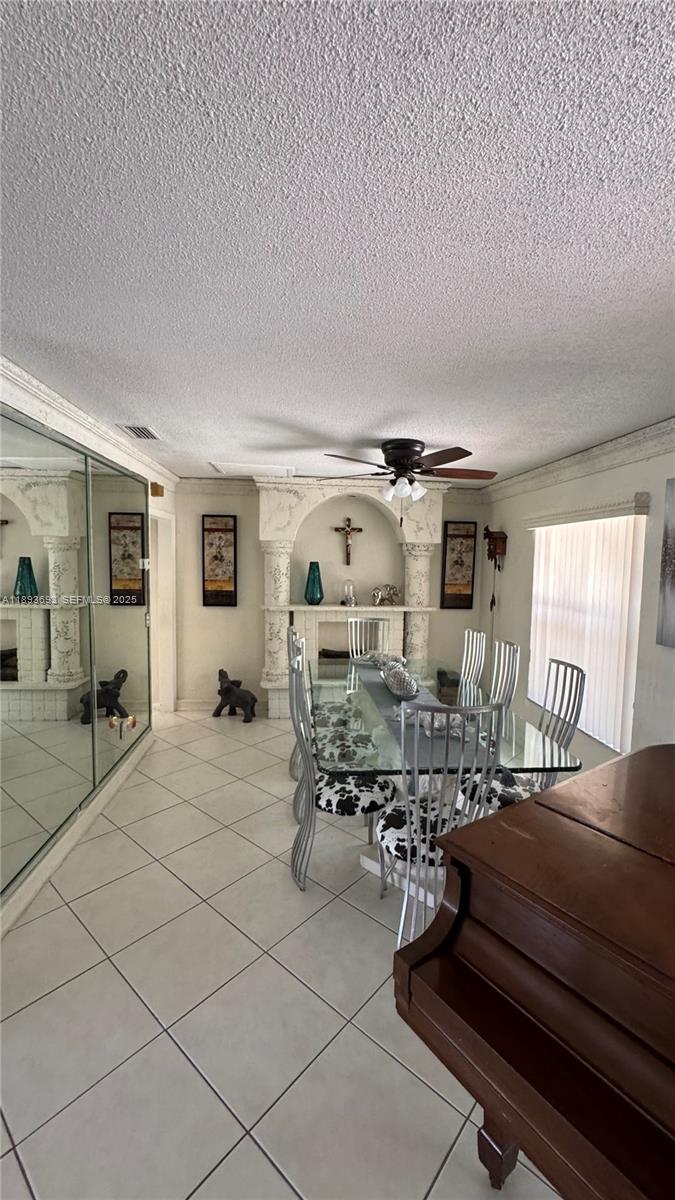 COCONUT CREEK 7TH SEC - Residential