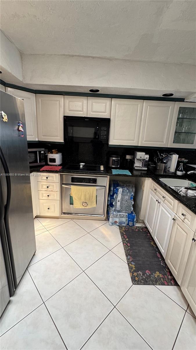 COCONUT CREEK 7TH SEC - Residential