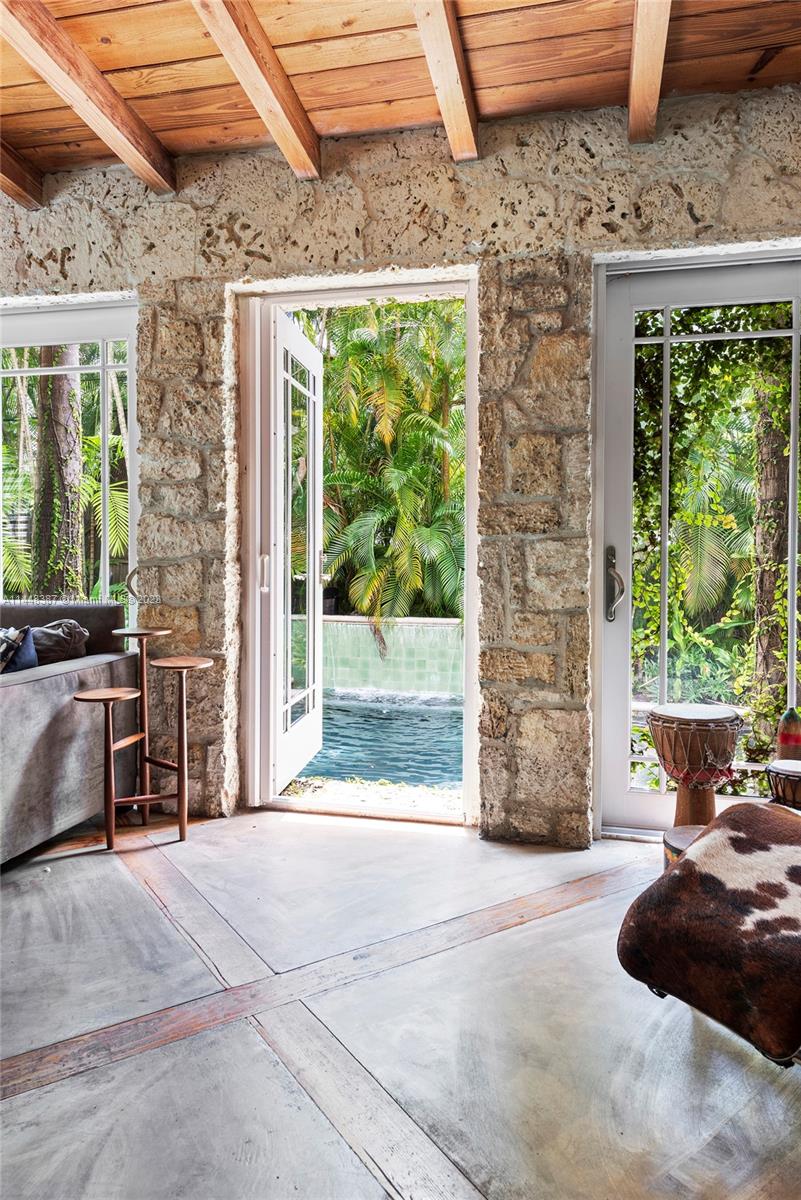 BAYSHORE UNIT 3 - Residential