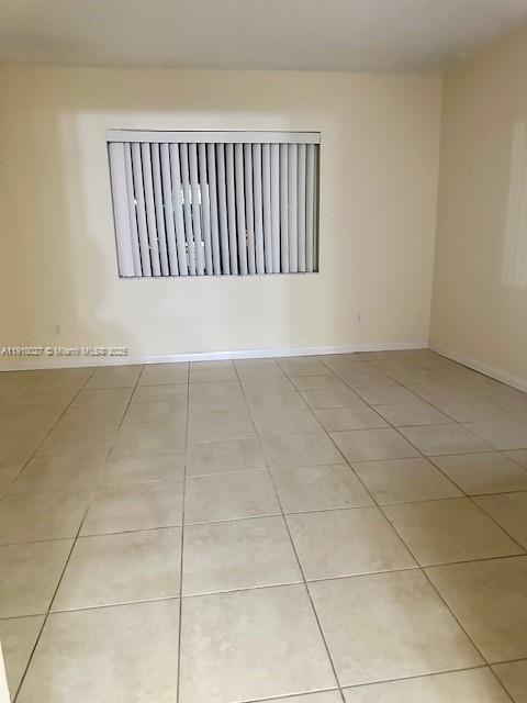 HAMPTON COURT CONDO - Residential Lease