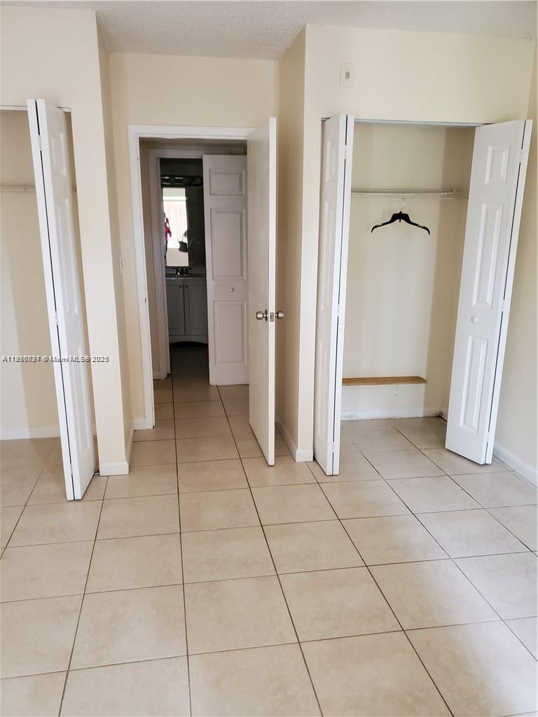 HAMPTON COURT CONDO - Residential Lease