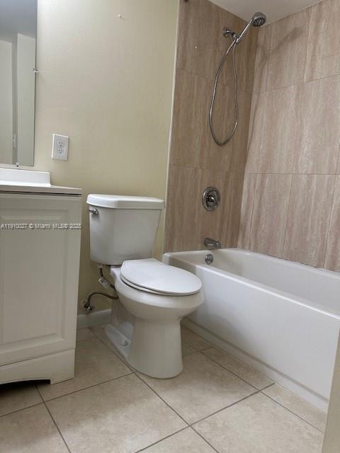 HAMPTON COURT CONDO - Residential Lease