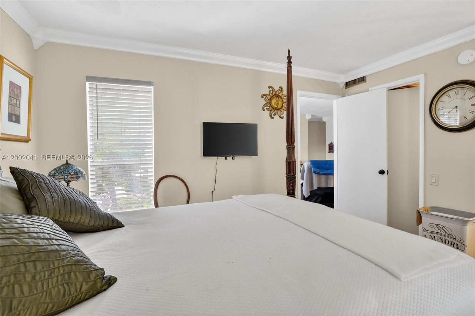 EMBARCADERO CONDO - Residential Lease