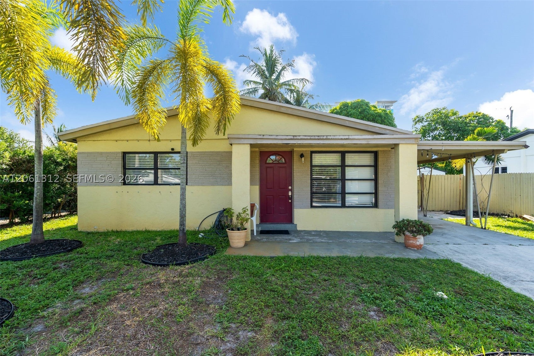 4873 SW 44th Ter