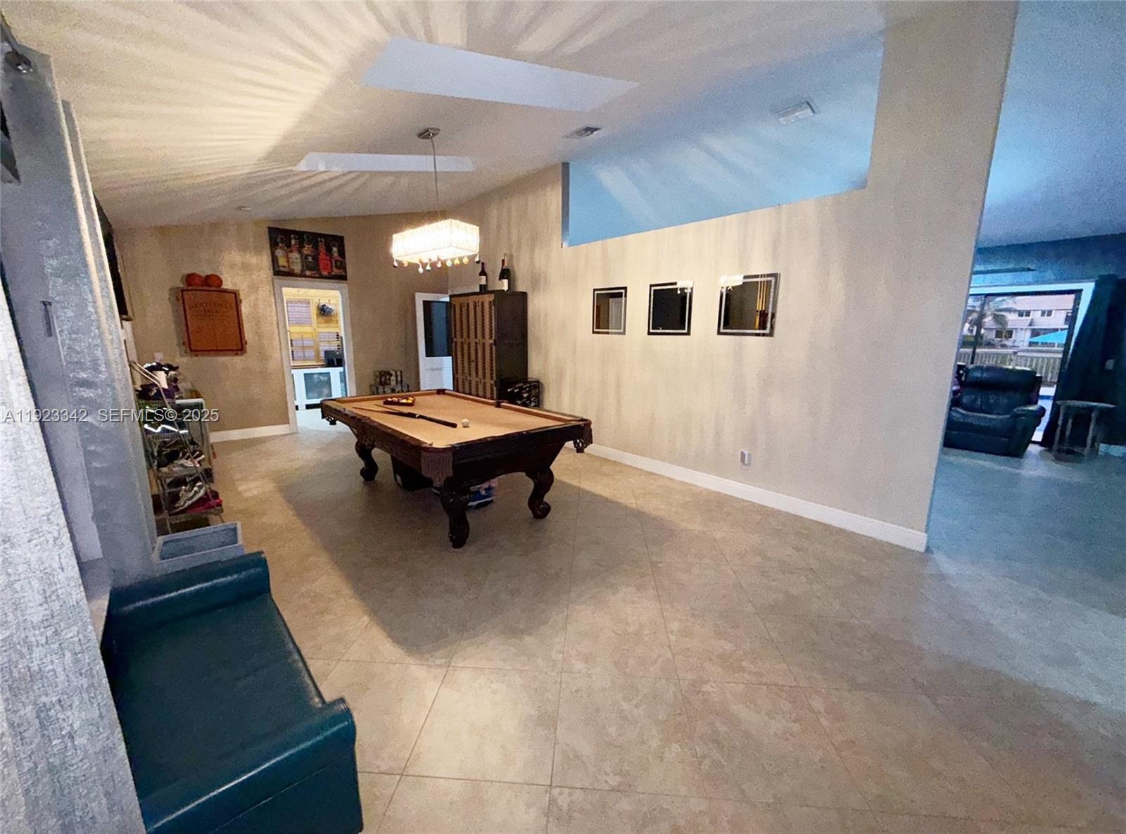 HAWKES BLUFF - Residential