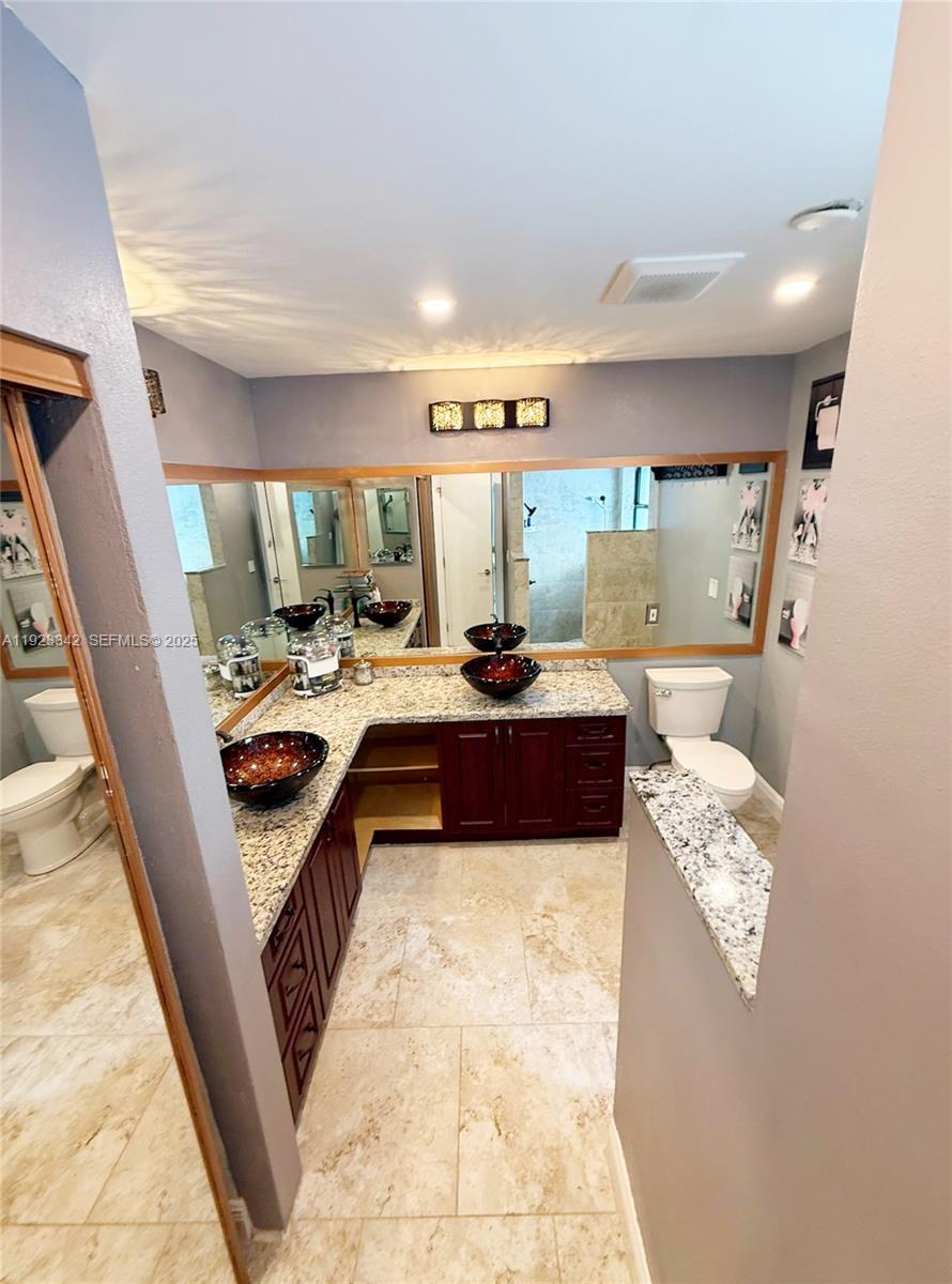 HAWKES BLUFF - Residential