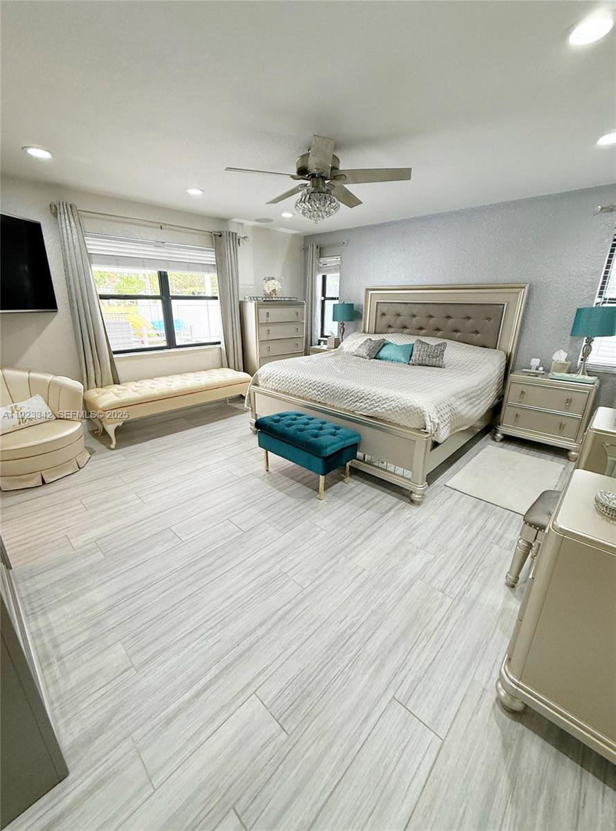 HAWKES BLUFF - Residential