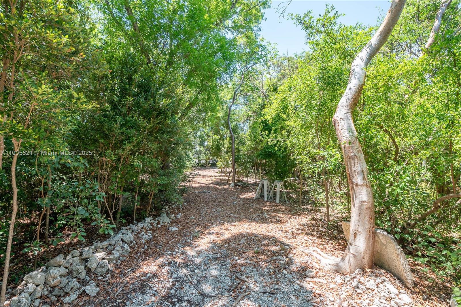 SEASIDE RESUBD - Land