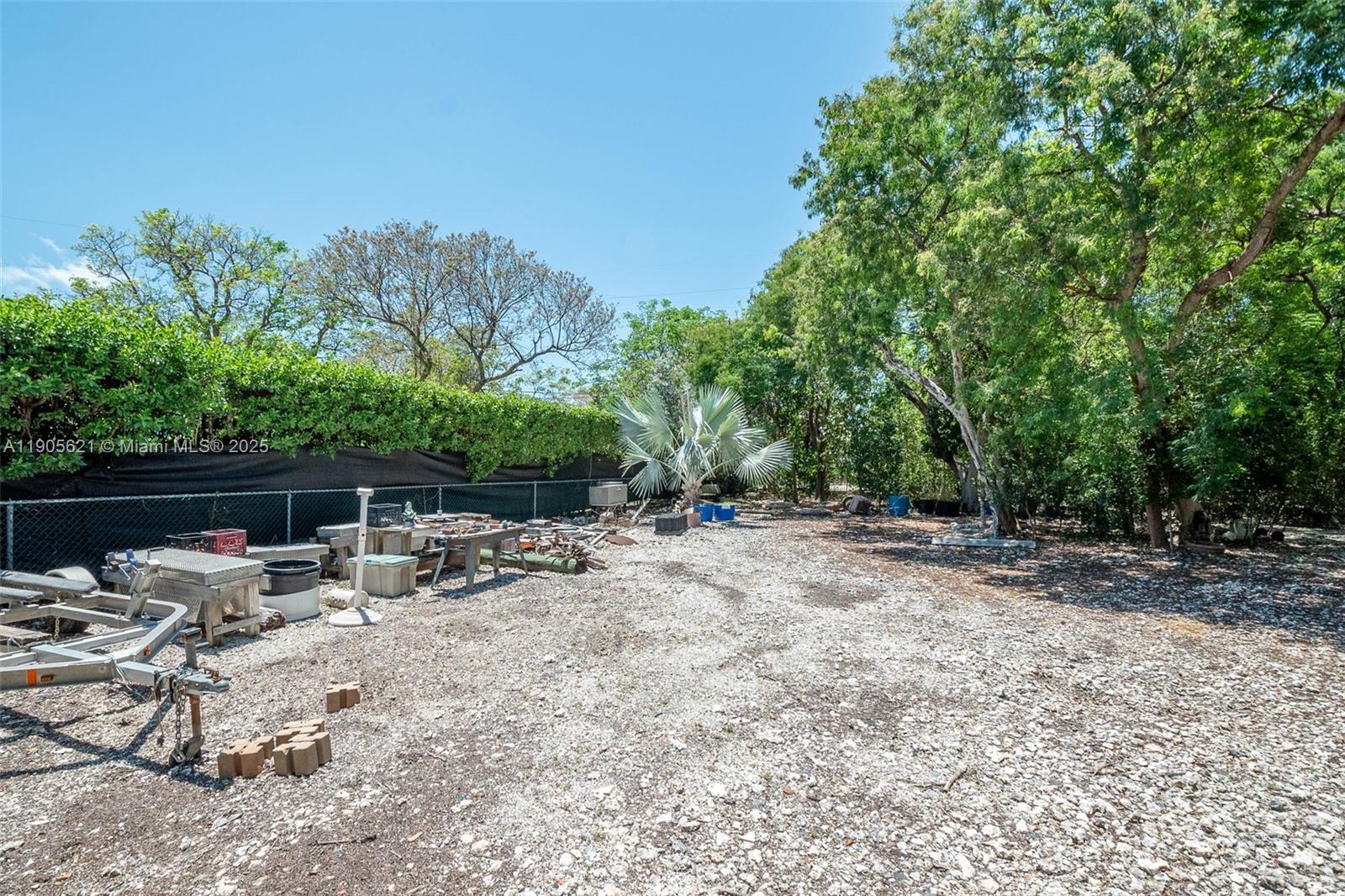 SEASIDE RESUBD - Land