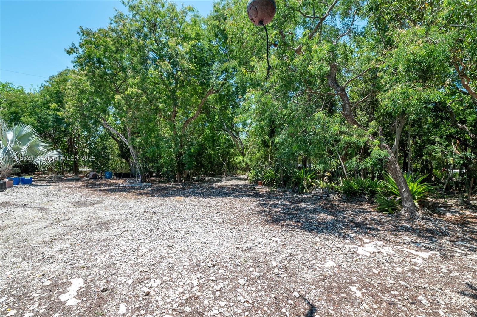 SEASIDE RESUBD - Land