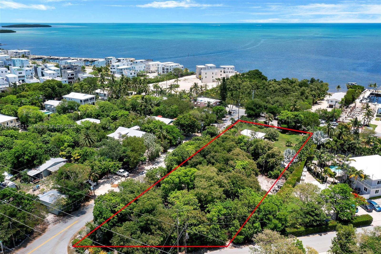 SEASIDE RESUBD - Land