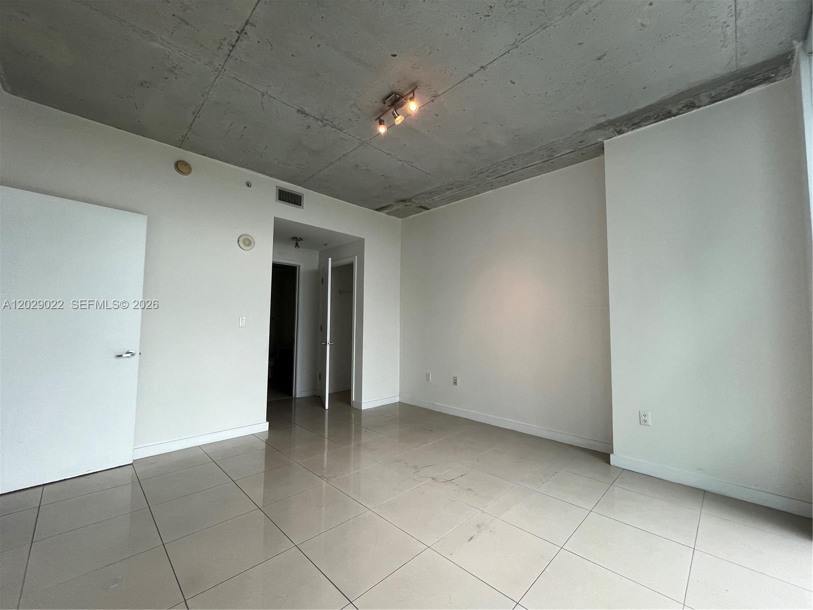 3301 NE 1st Ave H1911