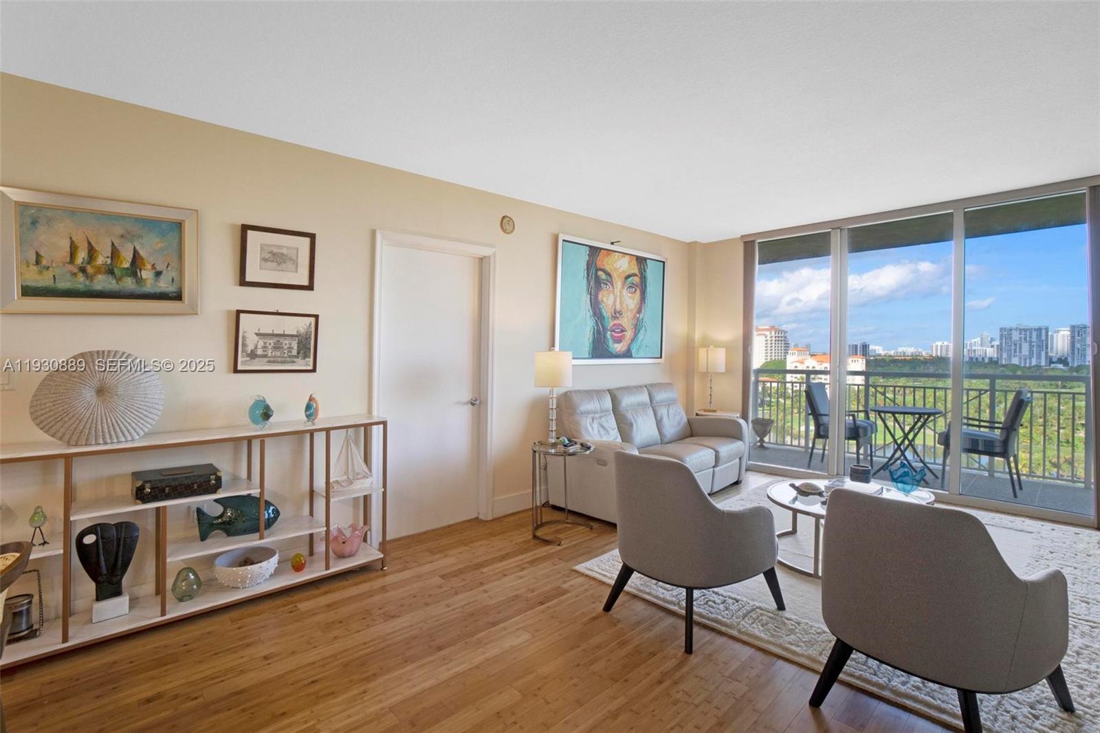 TURNBERRY ON THE GREEN CO - Residential