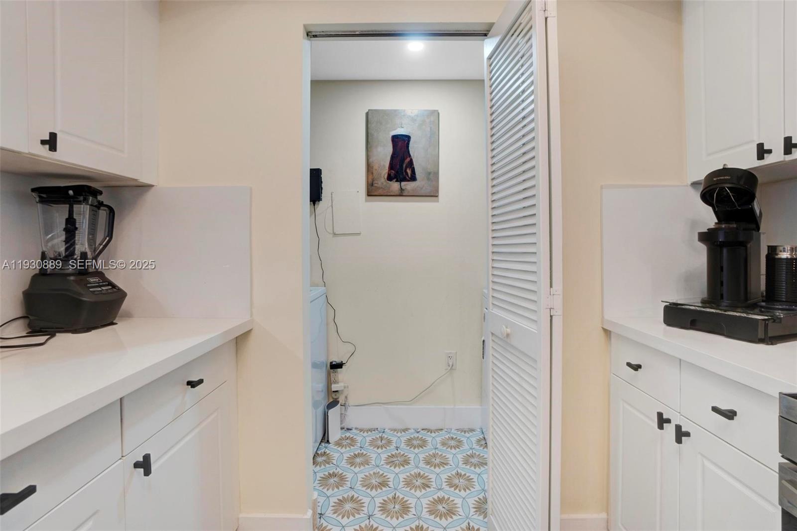 TURNBERRY ON THE GREEN CO - Residential