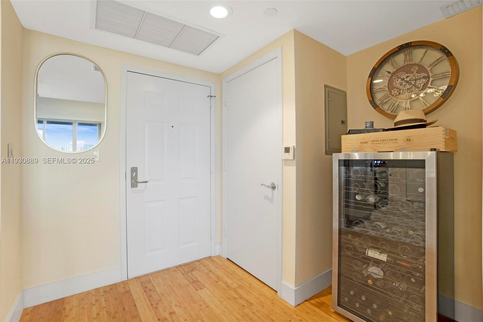 TURNBERRY ON THE GREEN CO - Residential